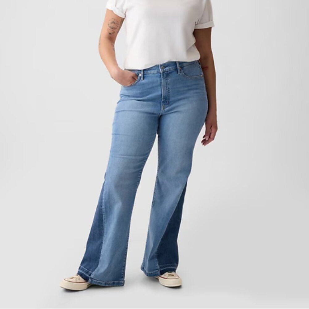 GAP High Rise Patched '70s Flare Jeans - Picture 5 of 12